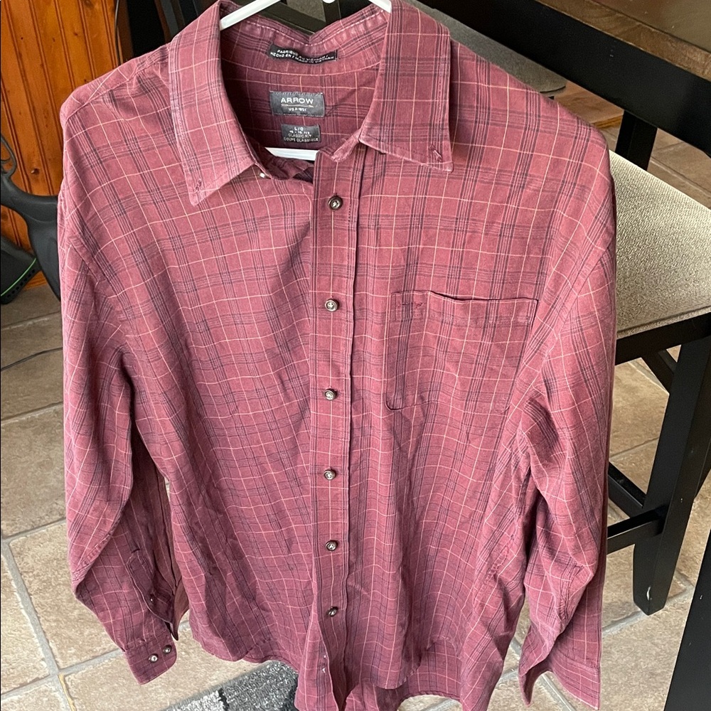Arrow Men's Burgundy Checkered Shirt